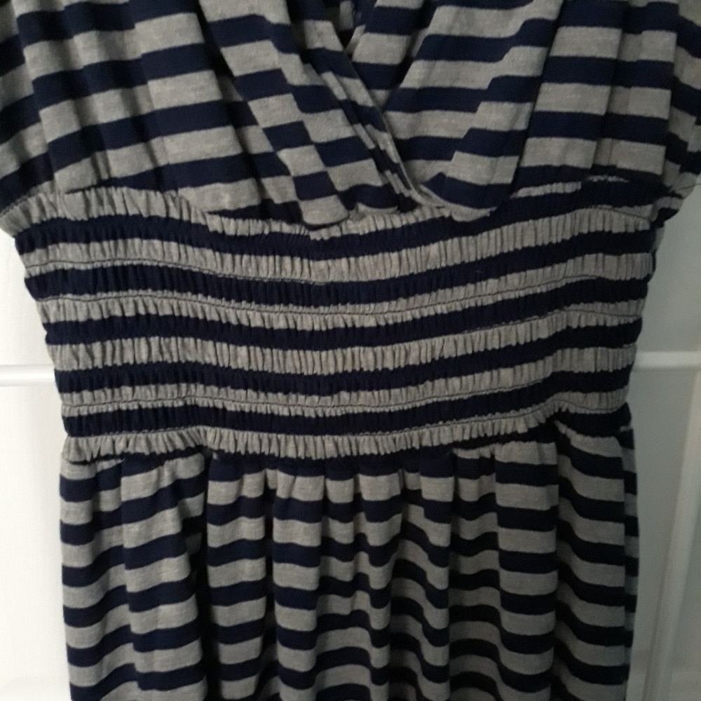 Sundress - Picture 3 of 5